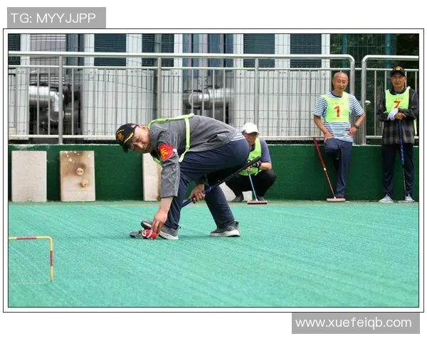 足球球星赛场内外趣事曝光竟因尿尿行为引发热议
